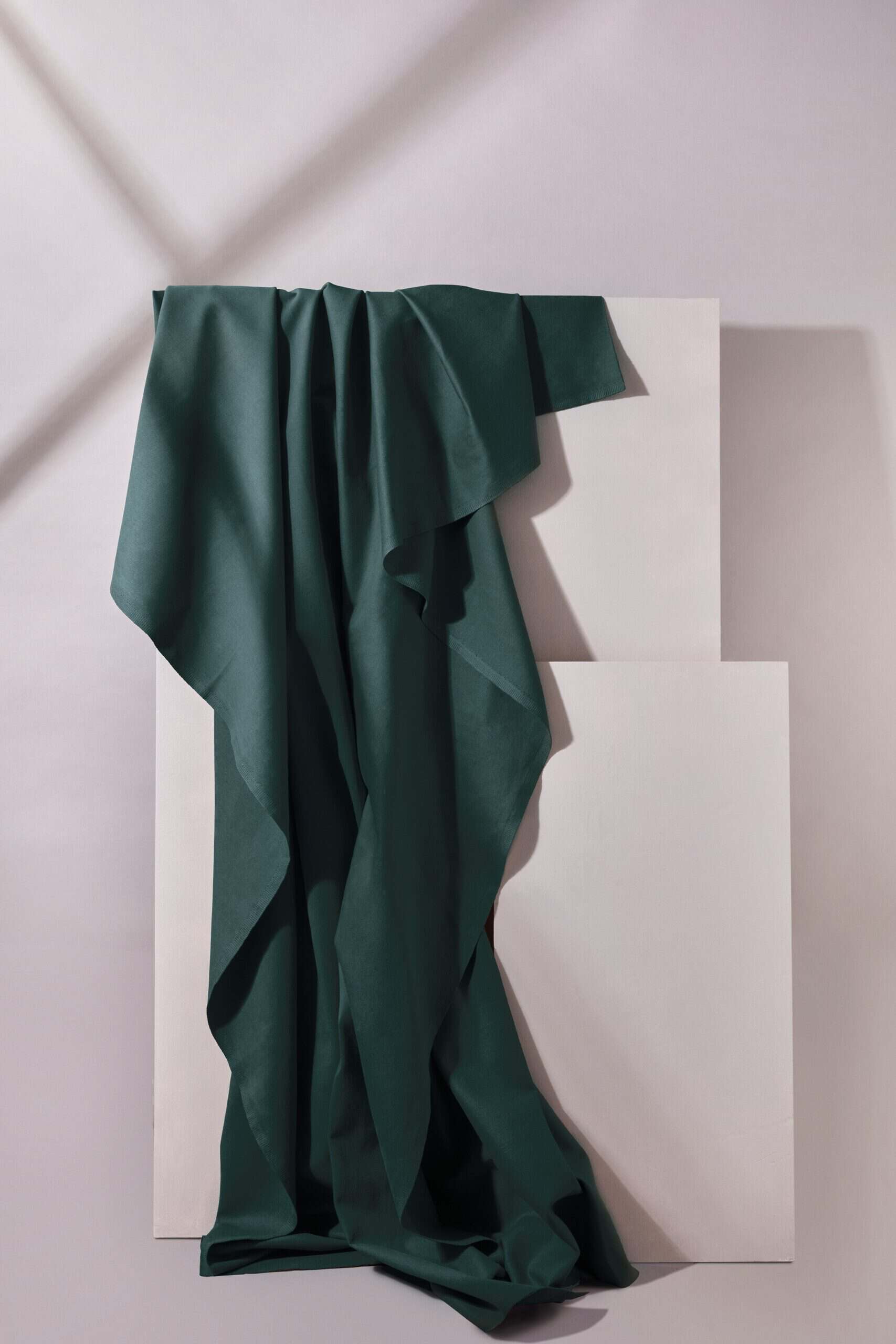 Kraftig och mjuk gabardin twill till jackor och byxor från Atelier Brunette